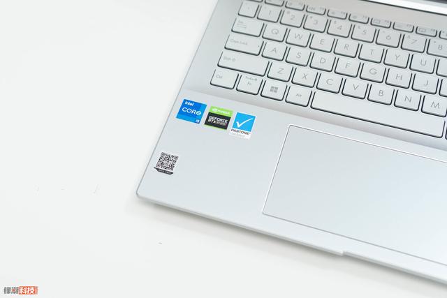 华硕显卡怎么样（华硕无畏Pro15 2022评测）(15)