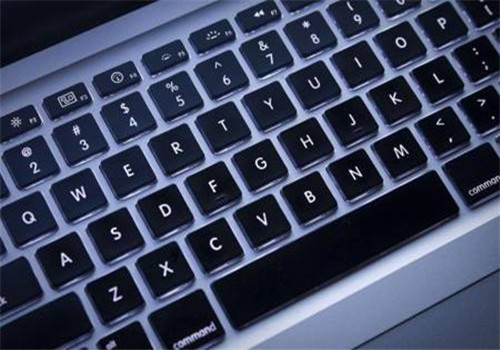 笔记本电脑键盘错乱怎么办（笔记本键盘错乱的彻底解决办法）(1)