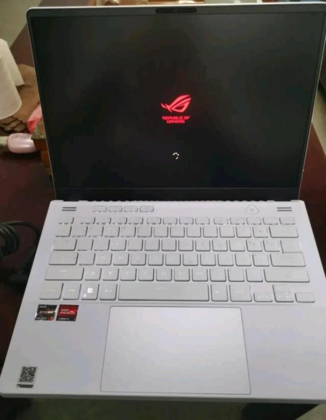 小白新电脑买回来要怎么做（新手必须知道的笔记本电脑知识）(2)