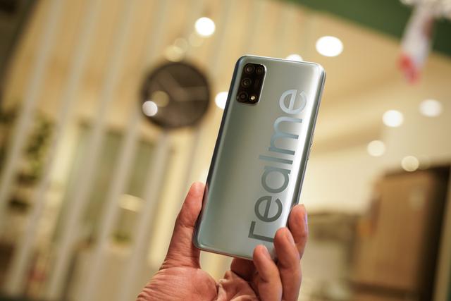 realmev55G手机参数(realmev5手机值得购买吗)(6)