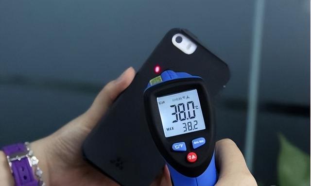 手机发热发烫解决方法（手机发热怎么办）(1)