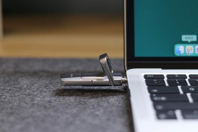 硬盘和固态硬盘的区别是什么（固态硬盘和固态u盘哪个好）(5)