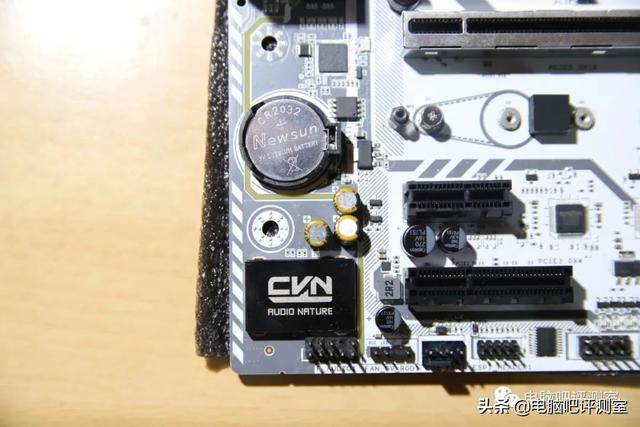 七彩虹电脑怎么样(七彩虹b660m gaming frozen测评)(24)