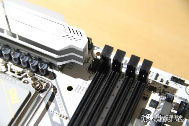 七彩虹电脑怎么样(七彩虹b660m gaming frozen测评)(5)