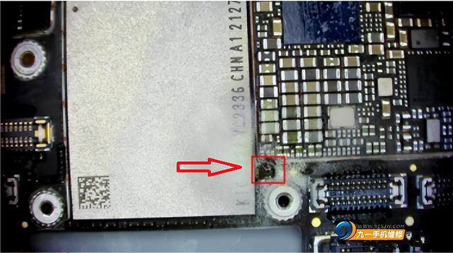 苹果手机开不了机怎么办（苹果手机一直闪苹果标志开不了机解决方法）(7)