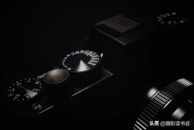 如何选购数码相机（新手学摄影相机推荐）(1)