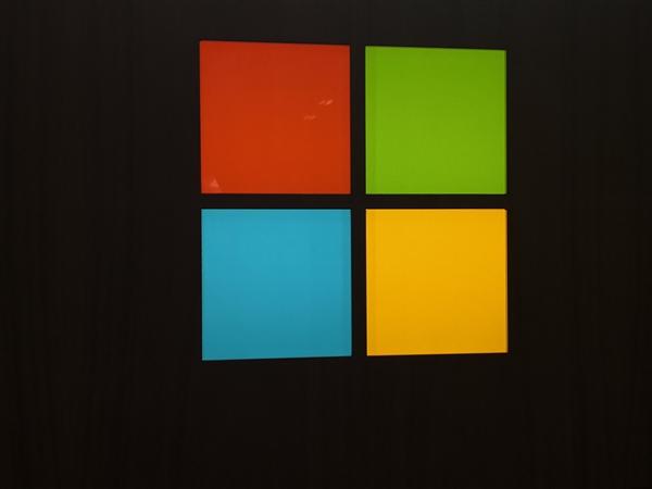 windows7无法关机怎么办（windows7无法关机的解决方法）(1)