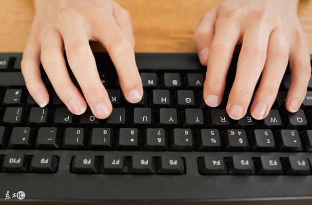 笔记本电脑键盘错乱了怎么调回来（电脑键盘错乱完美解决方法）(3)