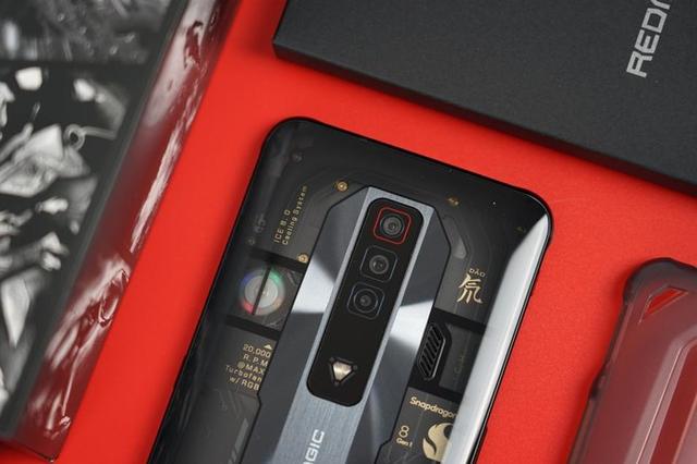 红魔是什么牌子的手机（红魔7氘锋透明版评测）(29)