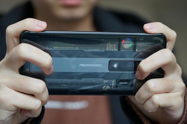 红魔是什么牌子的手机（红魔7氘锋透明版评测）(31)