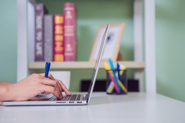 平板电脑与笔记本电脑哪个好（笔记本和平板该怎么选）(7)