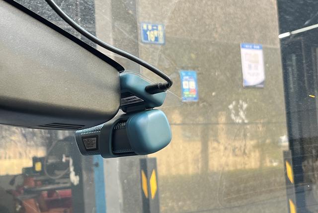 70迈行车记录仪怎么样（70迈M500行车记录仪体验评测）(13)