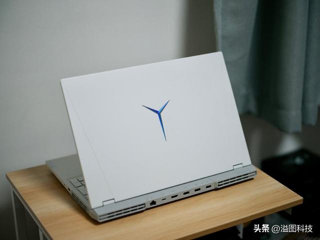 联想拯救者y9000p配置参数详细(拯救者y9000p 冰魄白测评)(1)