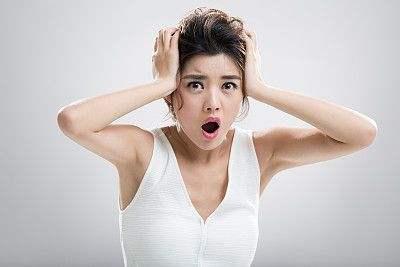 电脑点不亮原因及处理方法（电脑突然点不亮怎么回事）(1)