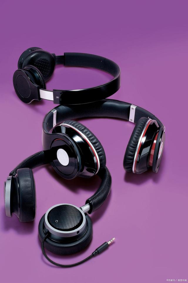 l是左还是右耳机（耳机上一个R一个L是什么意思）(2)