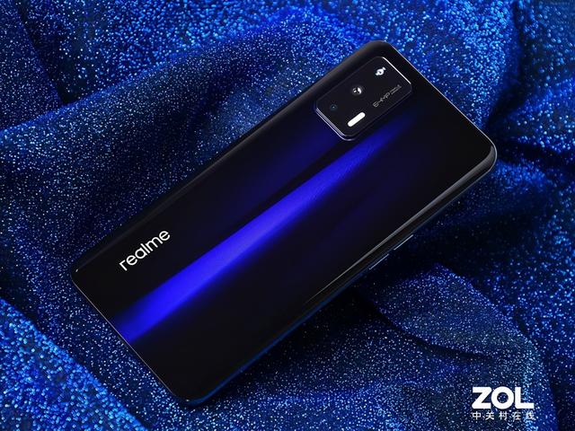 realme是什么牌子手机（realme真我gt全速战神评测）(1)