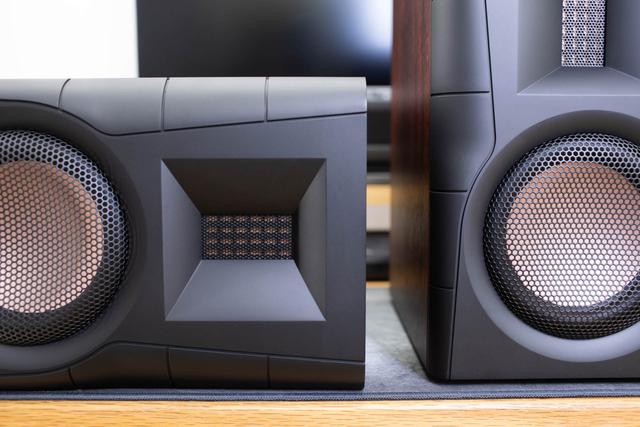 2.0音箱什么牌子的音质好（惠威D200使用评测）(9)