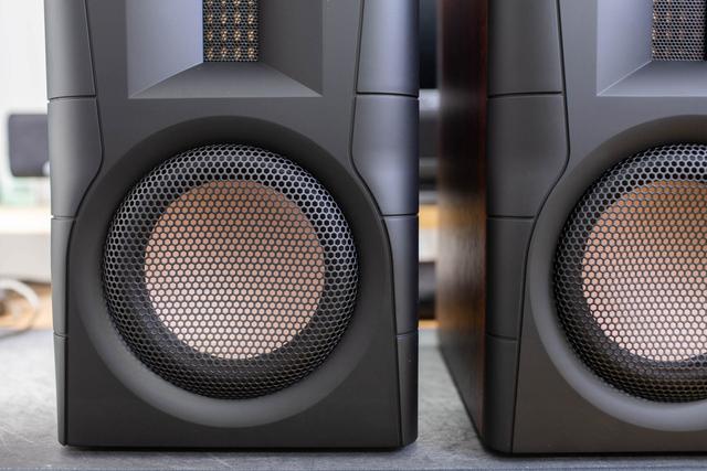 2.0音箱什么牌子的音质好（惠威D200使用评测）(8)