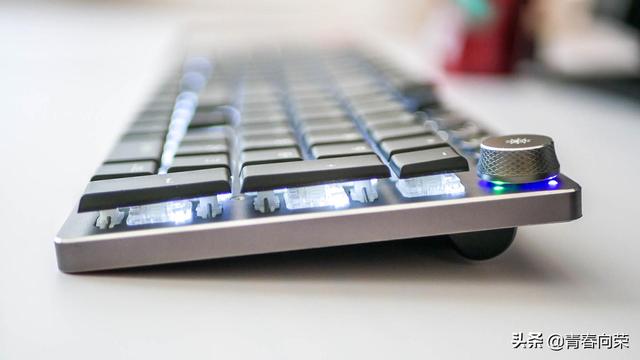 狼蛛机械键盘怎么样（狼蛛F2090超薄无线机械键盘体验）(7)