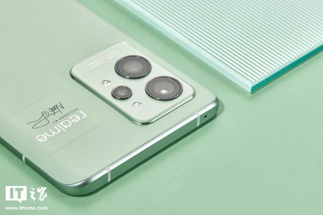 真我手机gt2pro参数配置（真我gt2 pro深度测评最新）(29)