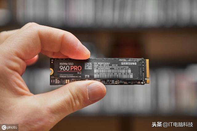 固态硬盘接口类型及区别图解（固态硬盘接口有哪些）(3)