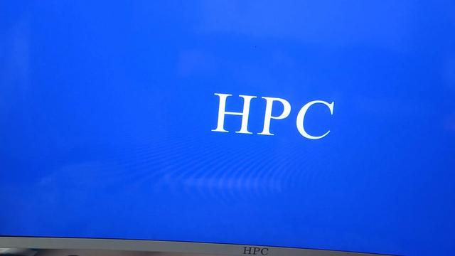 电脑黑屏显示无信号怎么回事（电脑显示屏无信号之后就黑屏解决方法）(1)