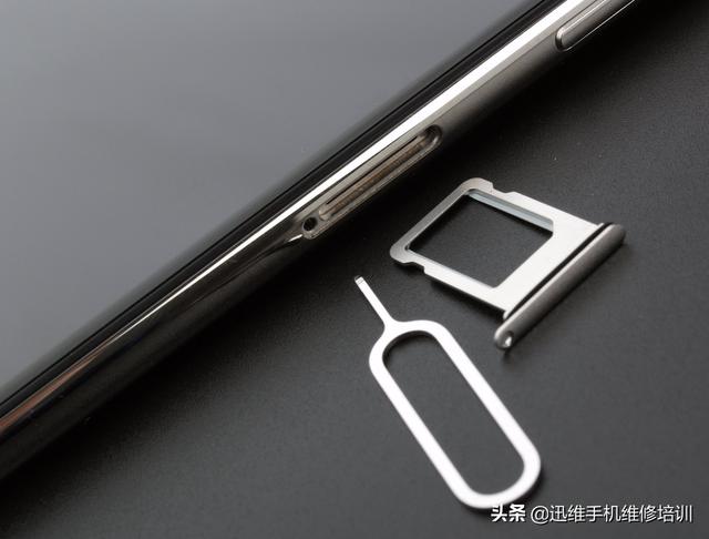 手机打不出去电话怎么回事（手机有信号打不出去电话的原因及解决方法）(4)