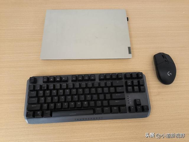 平板电脑和笔记本电脑哪个好（大学生适合笔记本电脑还是平板）(5)