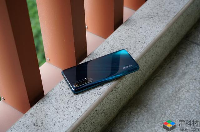 realme x50参数配置（realme x50 5g值得入手吗）(1)